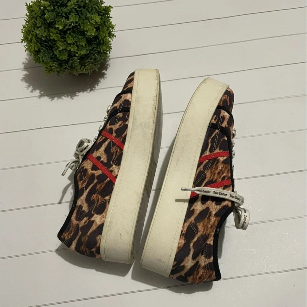 Juicy Couture Leopard Cheetah Animal Print Lace Up Platform Sneakers Women’s 8.5